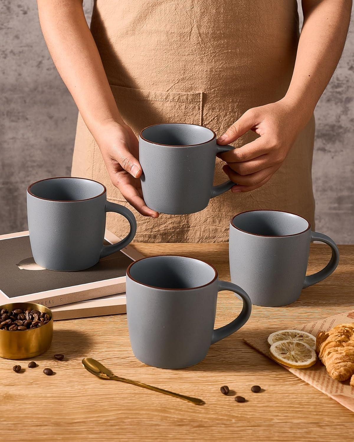 Stoneware Coffee Mug Set in Classic Blue