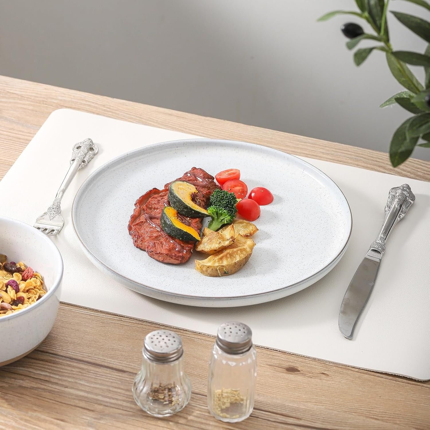 Classic White Stoneware Dinner Plates for Modern Everyday Dining