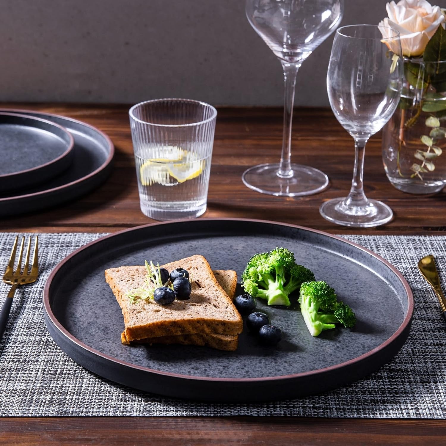 Modern Rustic Ceramic Dinner Plates with Coffee Rim Detail