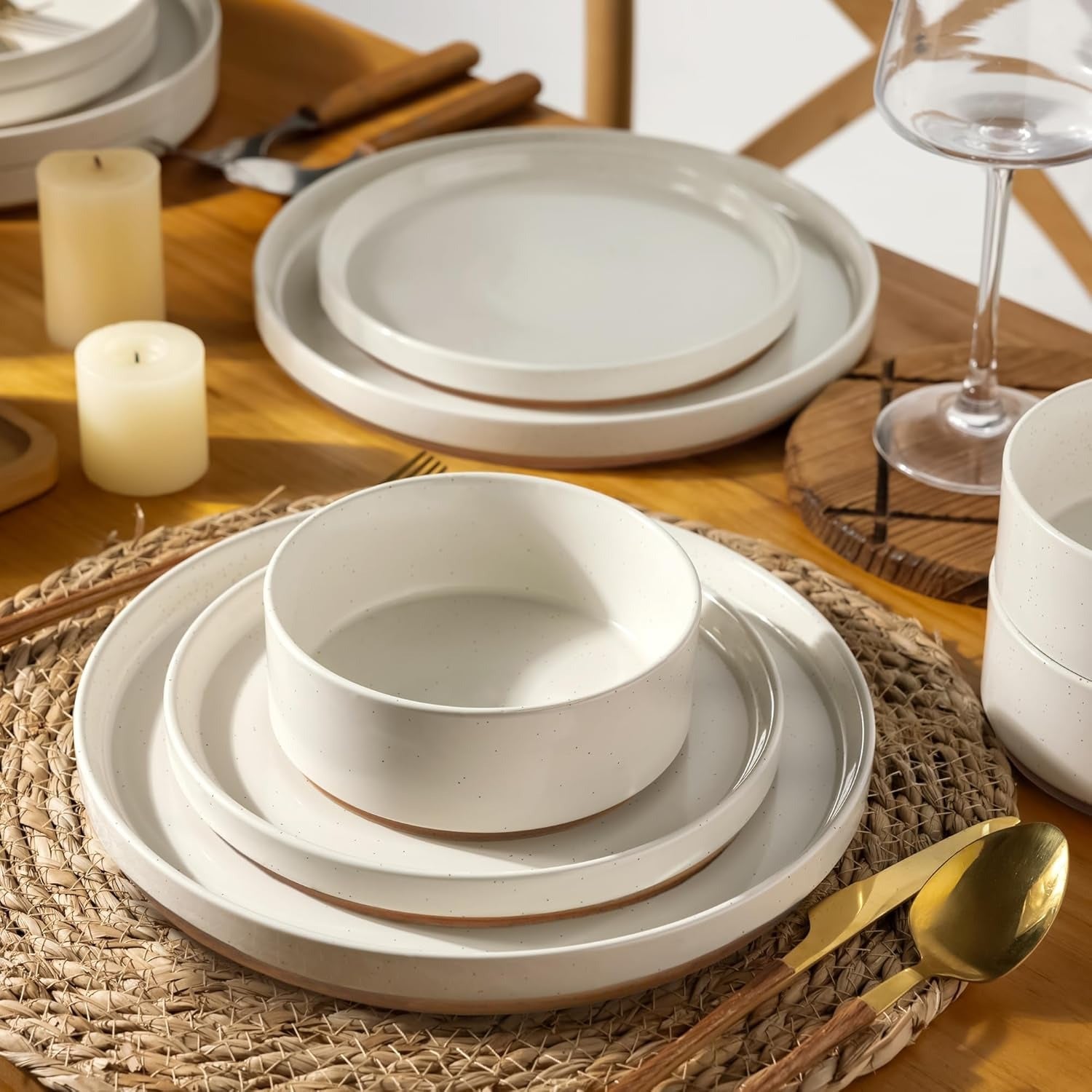 Scratch Resistant Pink Speckled Ceramic Dinnerware Set